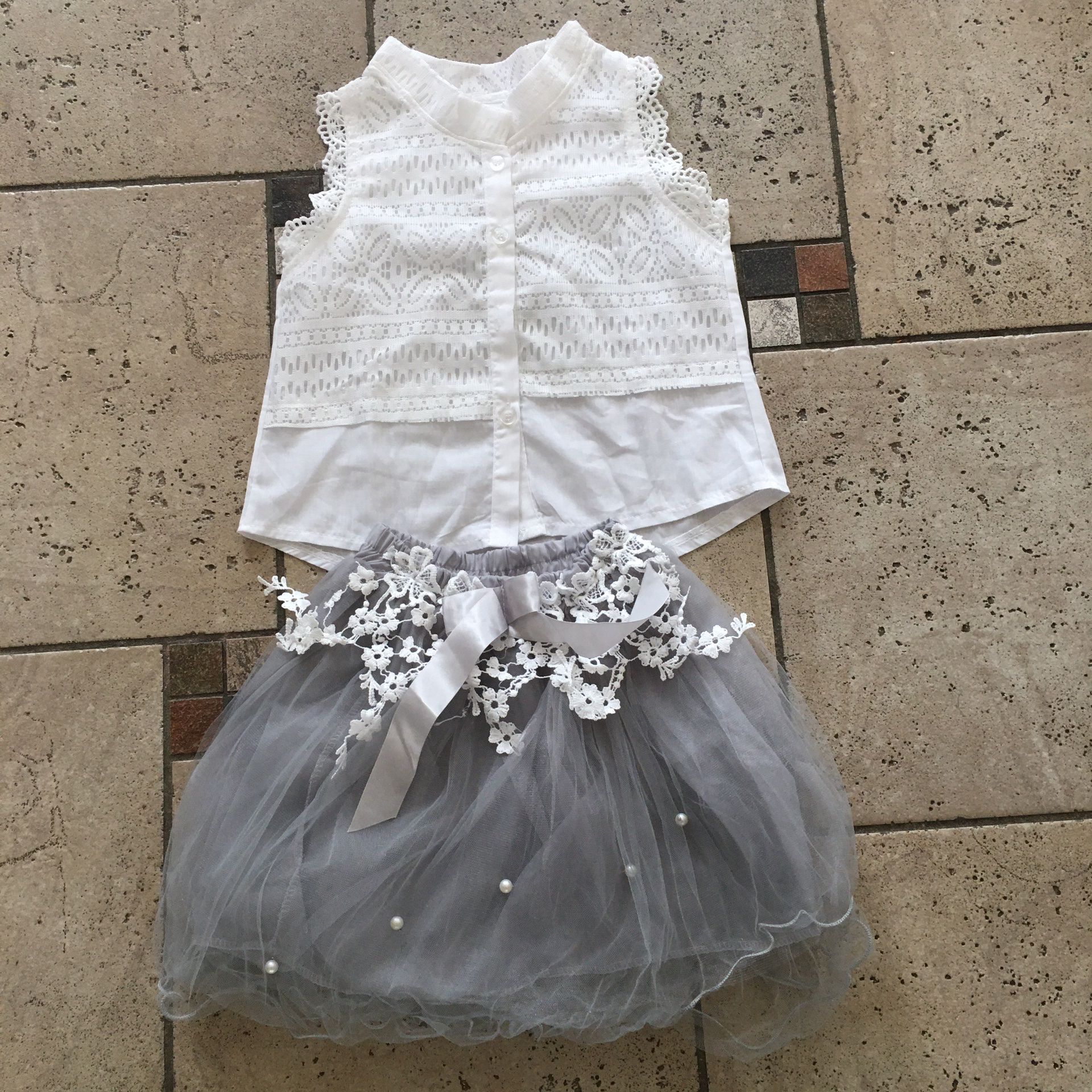 New lace top & tutu skirt 2 pcs outfit set size 4T