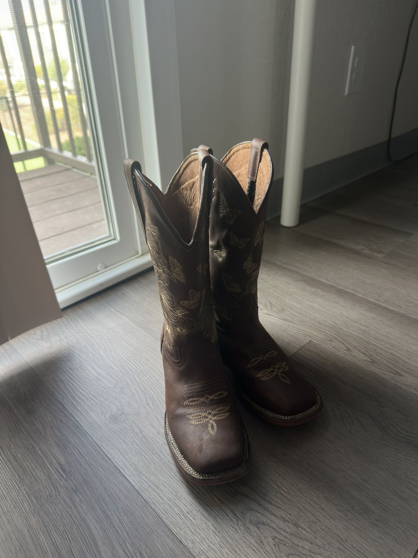 Women’s boots
