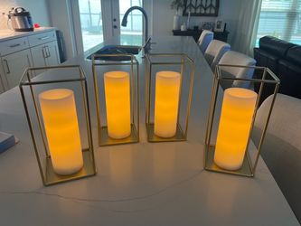 Gold metal centerpiece with candle