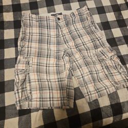 H&M Men's Plaid Cargo Shorts Size 34