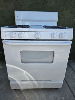 GE Gas Range Stove