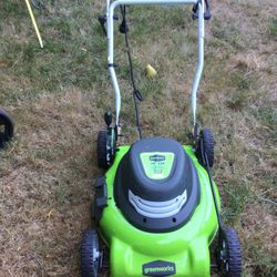 Lawnmower 