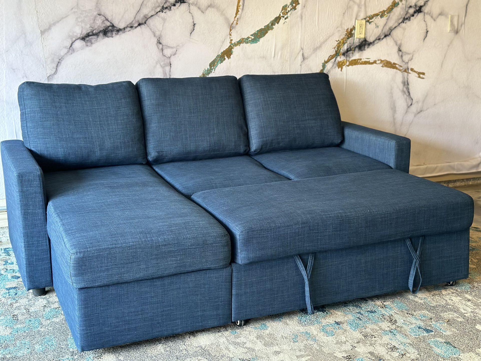 Sectional Couch With A Pull Out Bed