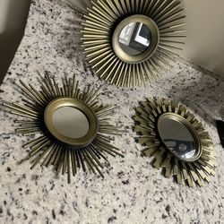 Mirror Decor 