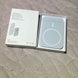 iPhone Battery Pack MagSafe 19.99
