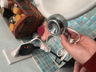 Philips sonicare electric teeth blush charger base