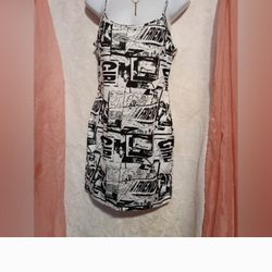 NWT Shein Ladies White/Black Graphic Bodycon Dress 