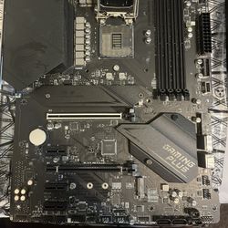Z490 MSI MOTHERBOARD 