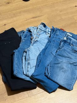 Woman’s jeans 7-9