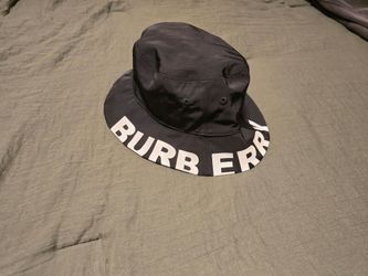 Bucket hat