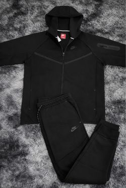 Nike Tech Fleece All Black Full Tracksuit Set – M & L