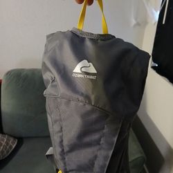 Ozark Trail 2L Hydration Pack with Reflective Accents