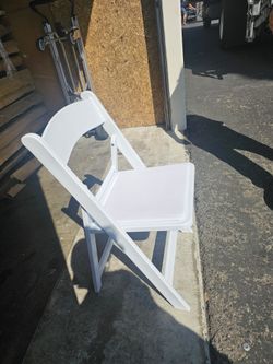 Resin Folding Chairs For Sell.