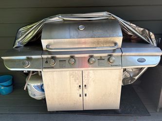 Jackaroo Platinum ST4 4 grill burner + wok burner + bbq rotisserie kit + flame tamer