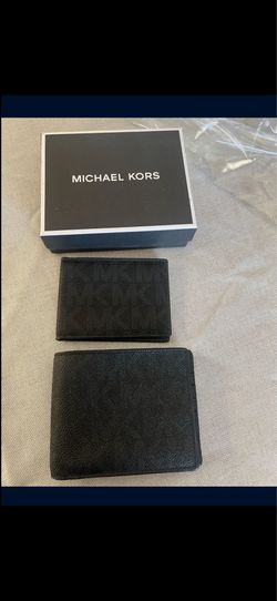 Used Men’s Mk wallet