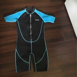 Seaskin Youth  Sz 14 Wetsuit New Condition 