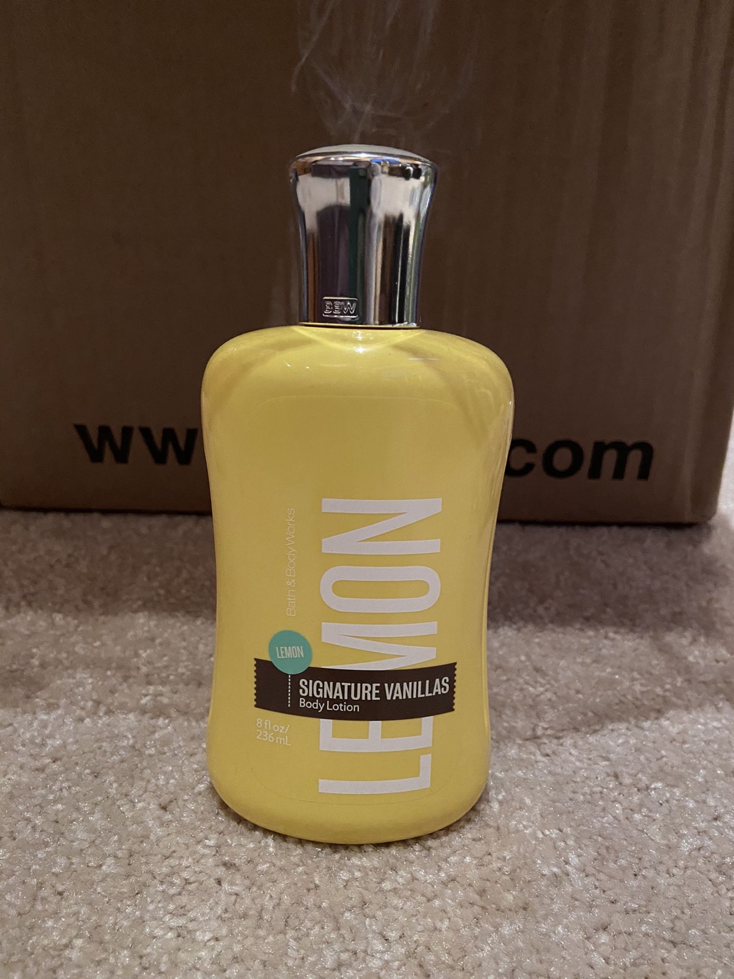 RARE Bath And Body Works Signature Vanillas Lemon Lotion
