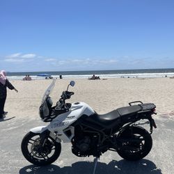 2018 Triumph Tiger 800 XRX