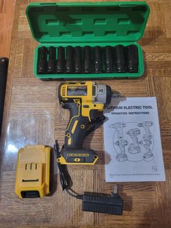 NEW YUNXI Impact Wrench with one battery 2.0Ah & 10 Sockets
