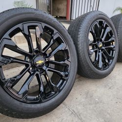 22" CHEVY rims w- Bridgestone Tires. $1550