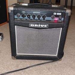 28 Watt Bass Amp