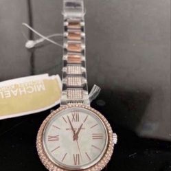 NEW WOMENS MICHAEL KORS WATCH 