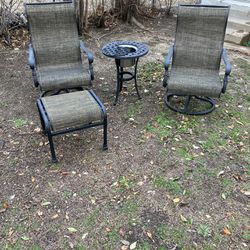 3 Piece Outdoor Furniture Set Swivel Chairs And Stand