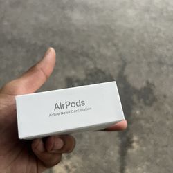 Brand New AirPod 4 With Active Noise Cancellation