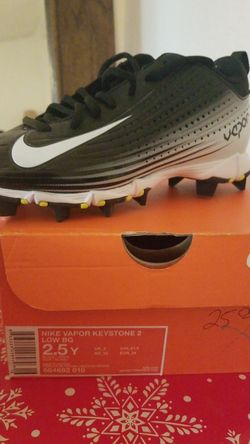 Football clicks brand new 2.5y