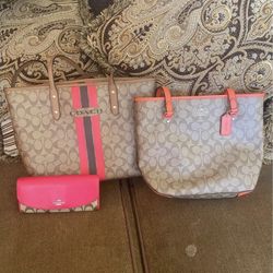 3 Coach Bags For $130 %100 Authentic 