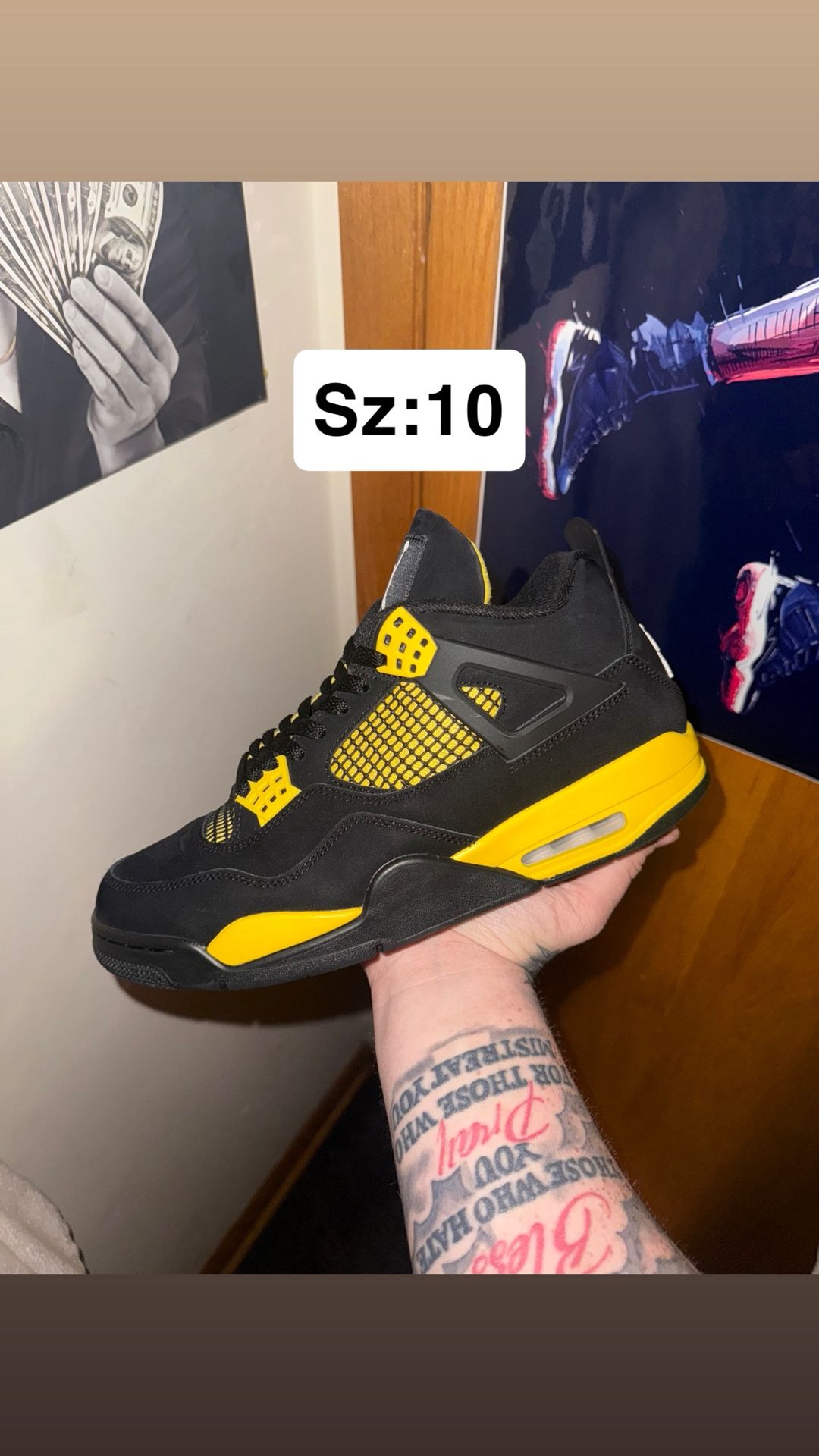Jordan Retro 4 Thunder (2023)