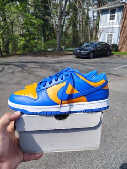 $75 Local Pickup Nike Dunk Low New York Knicks Size 11 Replac Size 11 With Replacement Box Worn Twice Price Is Firm