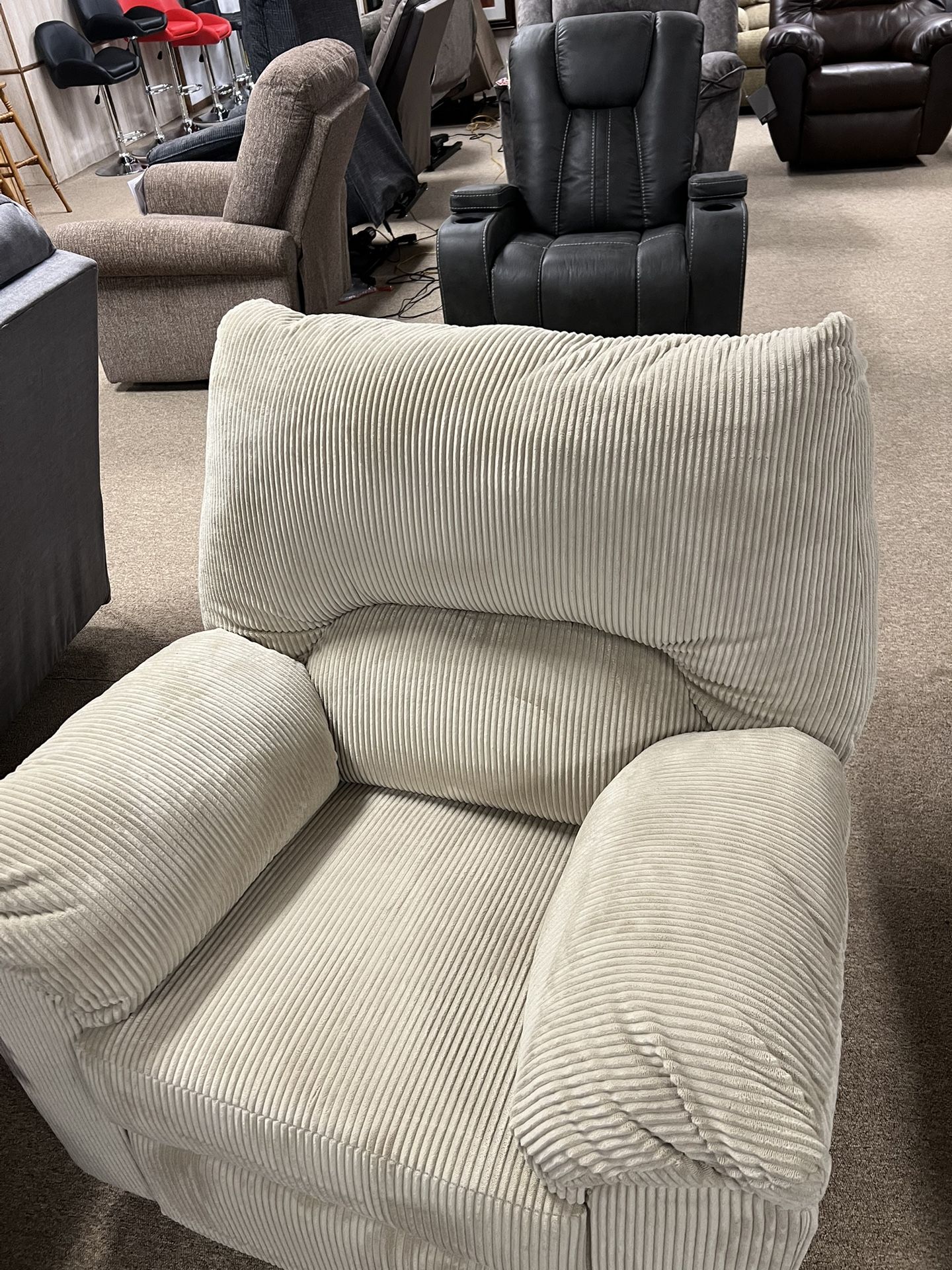 Stylish Nice Recliner!