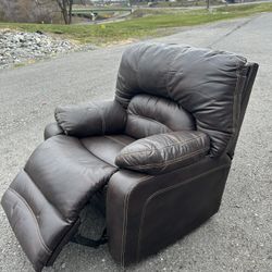 Comfortable Dark Leather Recliner Armchair - Great for Home Theater