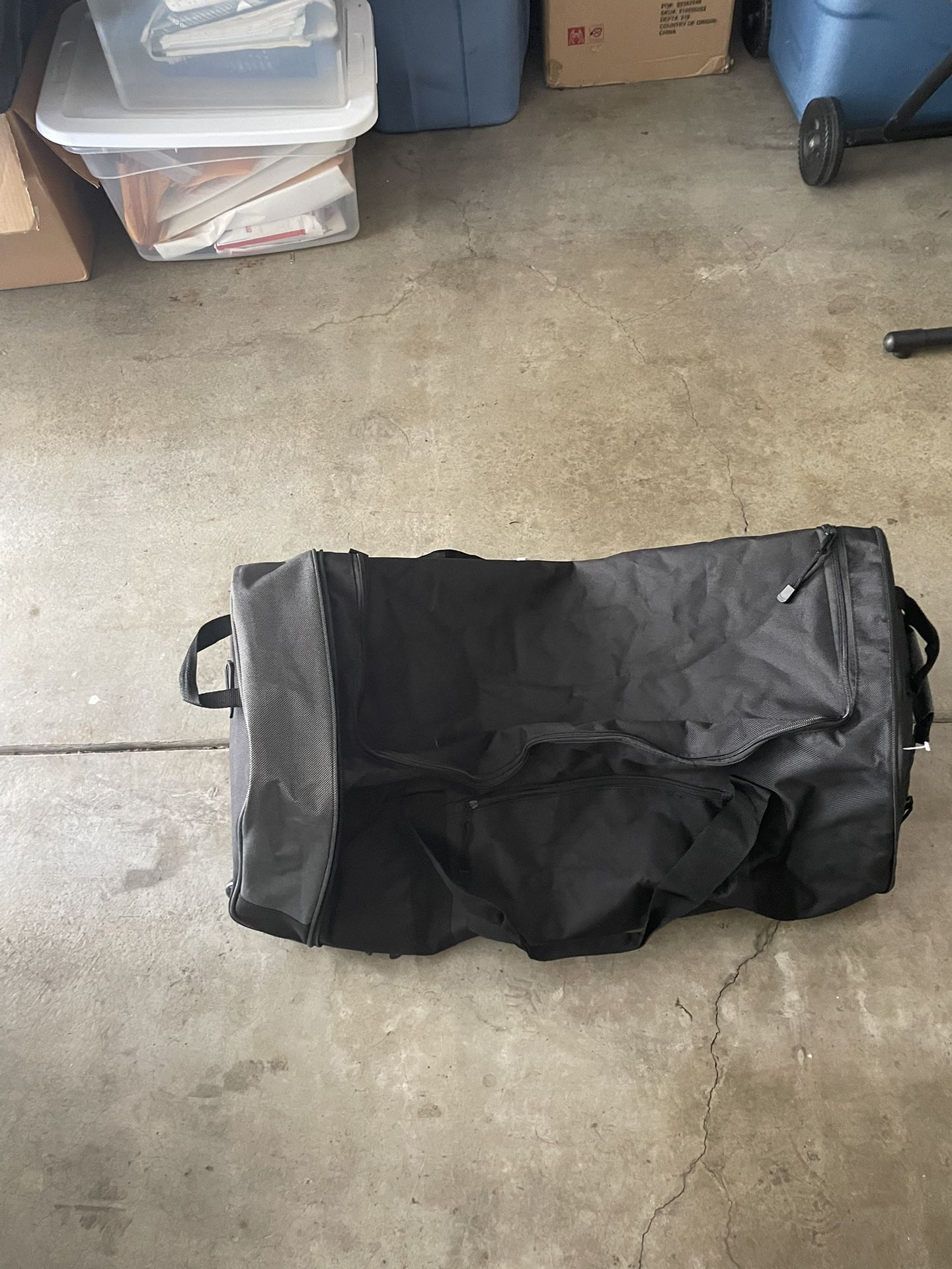 Travelers Club Expandable And Collapsible Duffle bag