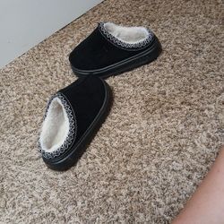 Off Brand Uggs