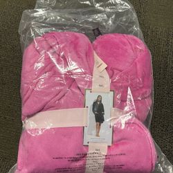 New VS Robe