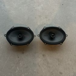 2 Kicker KS Series