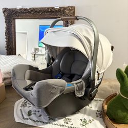 NUNA Car seat Grey/beige