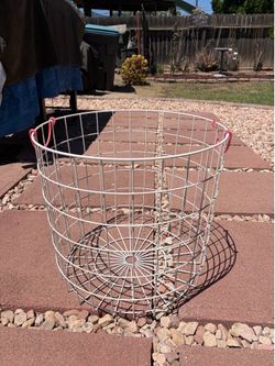 Metal basket