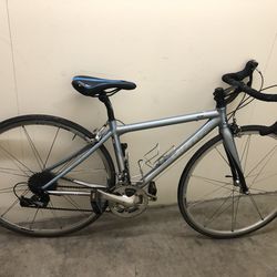 XS Sized Giant TCR - W Road Bike For 5 Foot Tall Riders