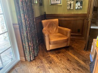 Pottery barn leather chair