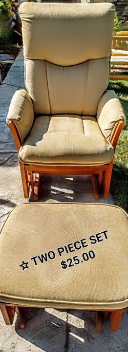 Easy Rocker With Foot Stool