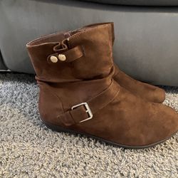 10WW Womens Comfortview Boots