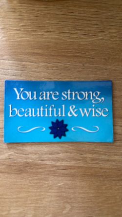 Vibrant uplifting magnets