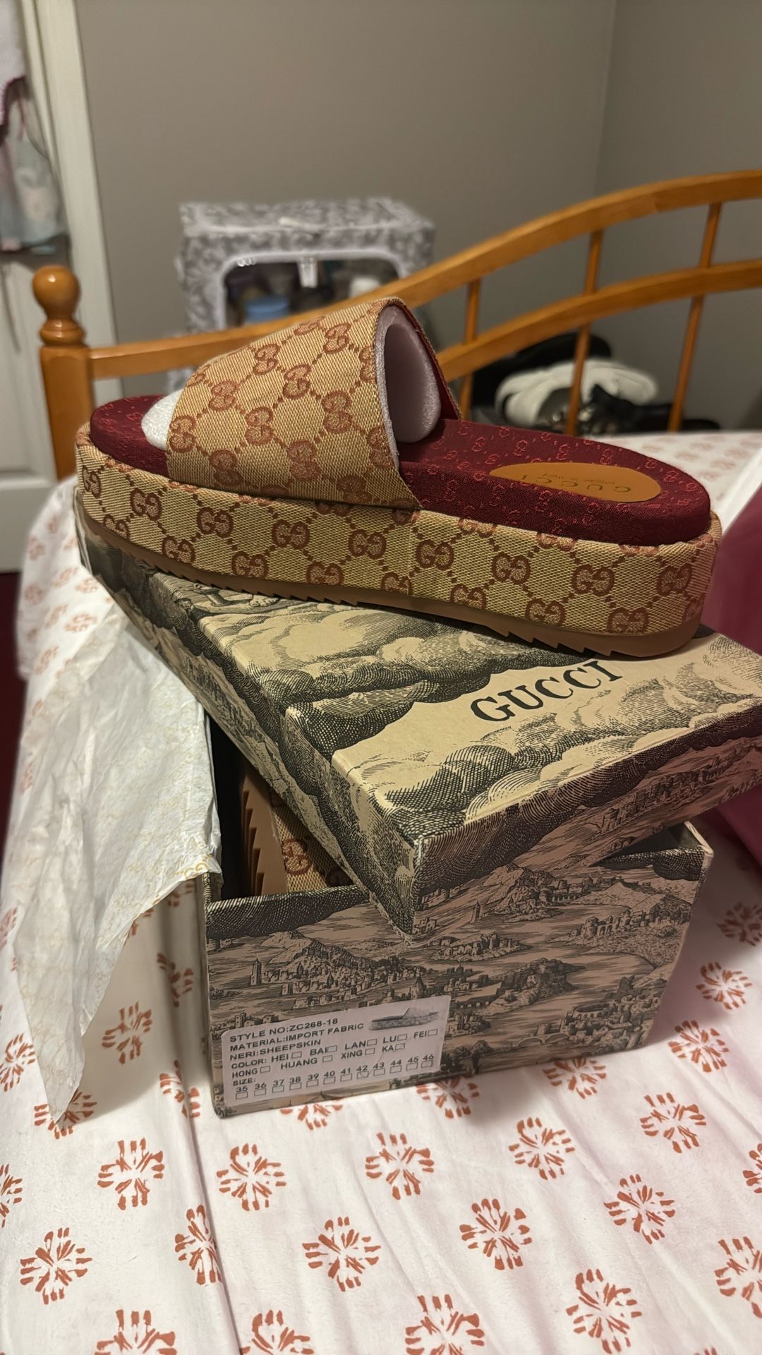 Gucci Sandals