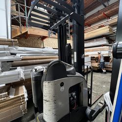 Crown Forklift
