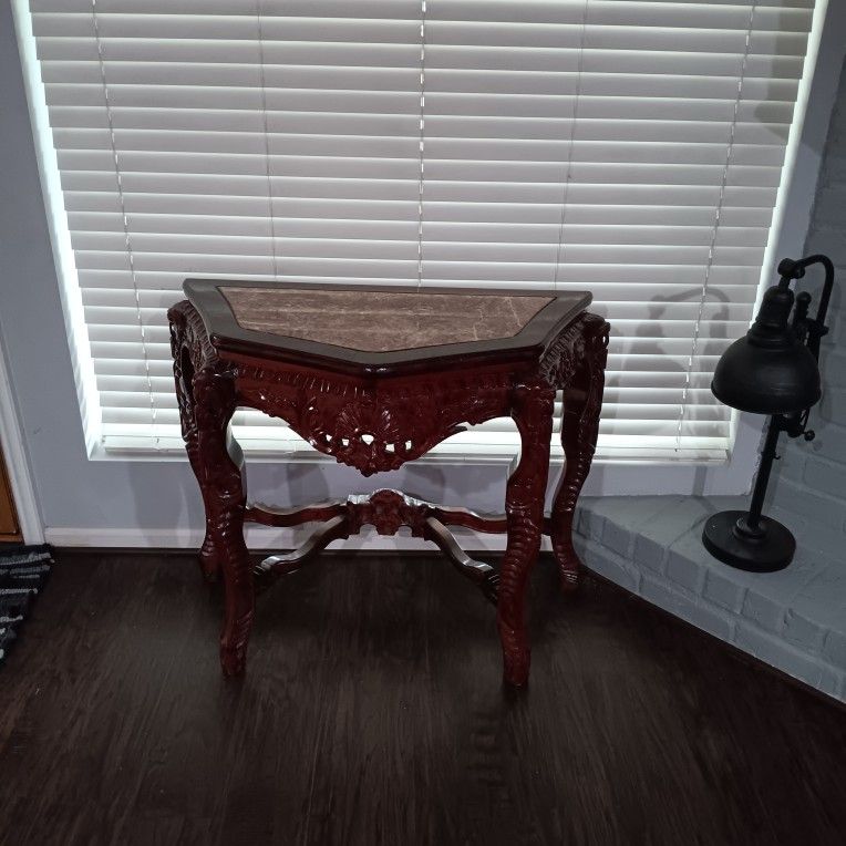 Table Console