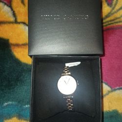 Vince Camuto 