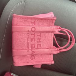 Marc Jacobs Micro Tote Bag Pink for Sale in North Miami, FL - OfferUp